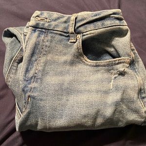 American Eagle curvy mom jeans never been worn